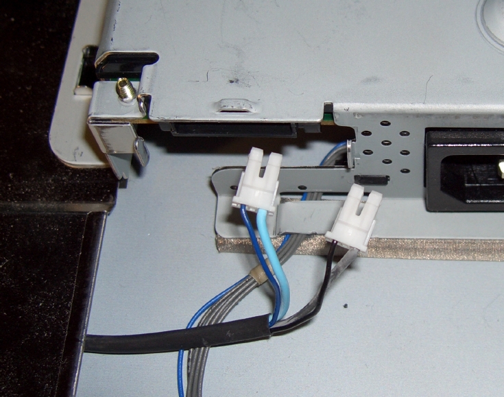 conenctors for cable to backlight